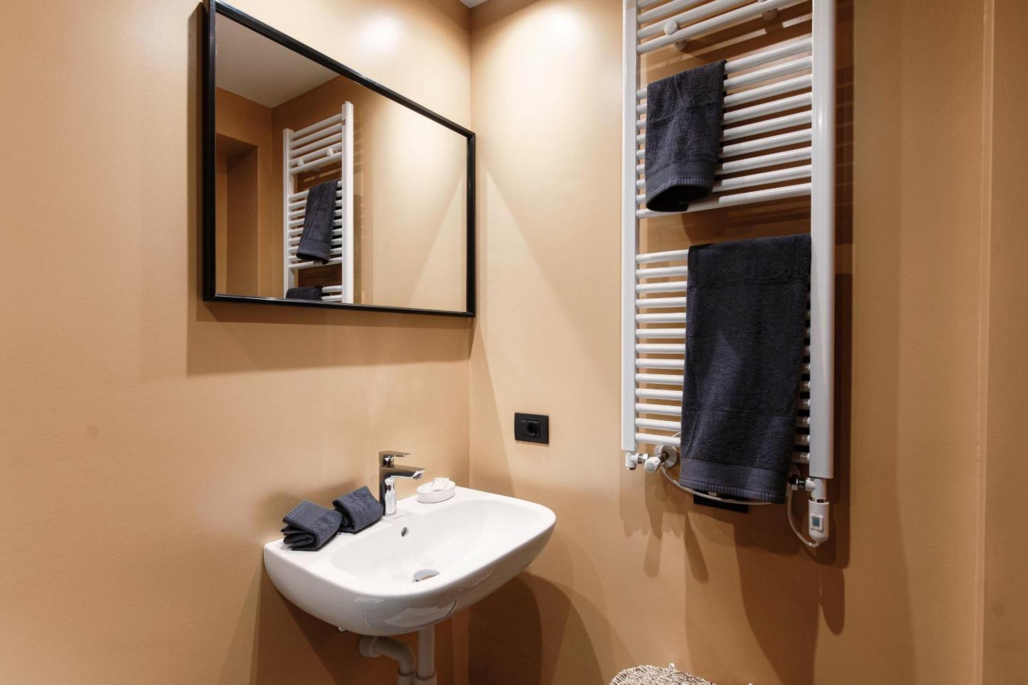 Crotto Polirolo - The House Of Travelers Apartment Cernobbio Bagian luar foto