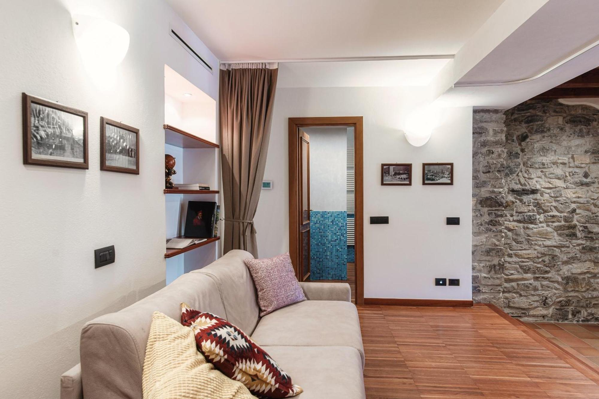 Crotto Polirolo - The House Of Travelers Apartment Cernobbio Bagian luar foto