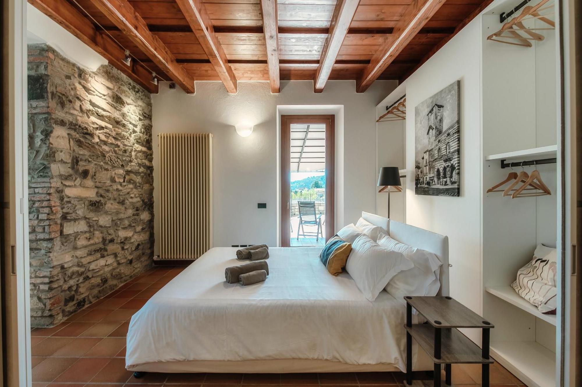 Crotto Polirolo - The House Of Travelers Apartment Cernobbio Bagian luar foto